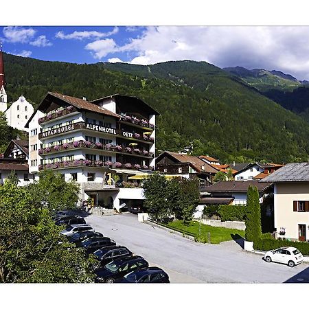 Alpenhotel Oetz Exterior photo