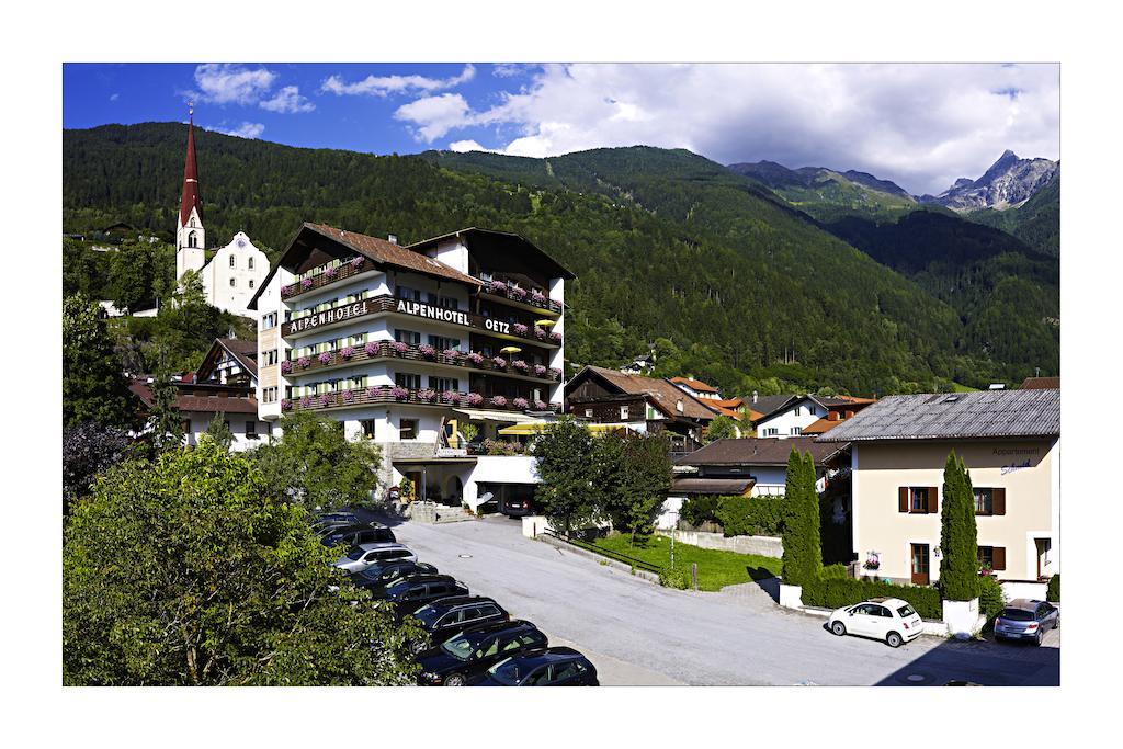 Alpenhotel Oetz Exterior photo
