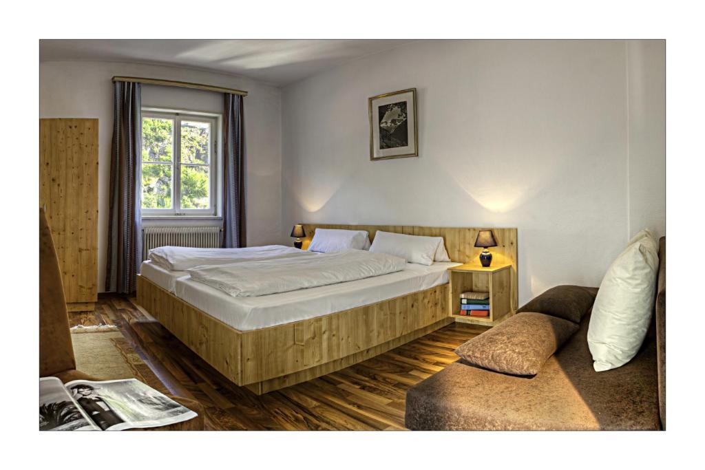 Alpenhotel Oetz Room photo