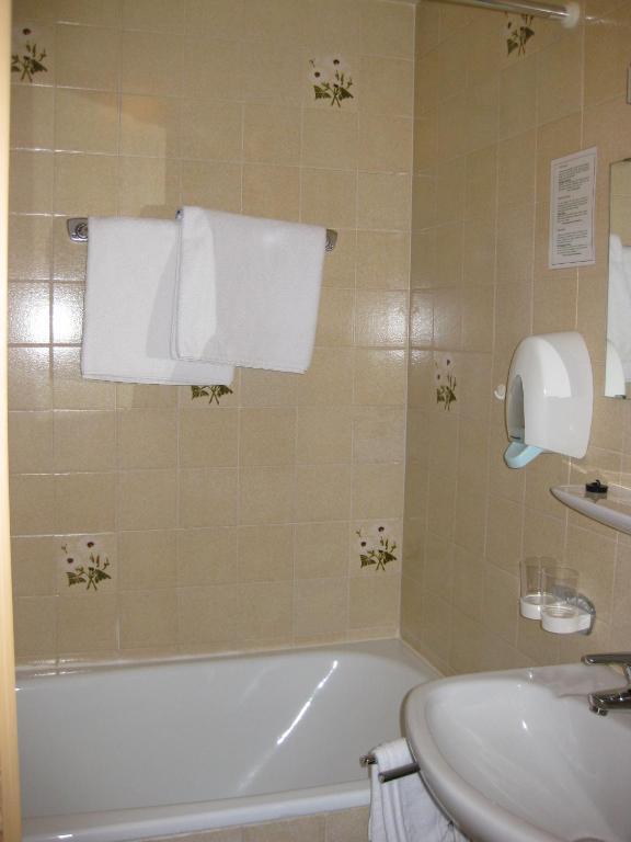 Alpenhotel Oetz Room photo